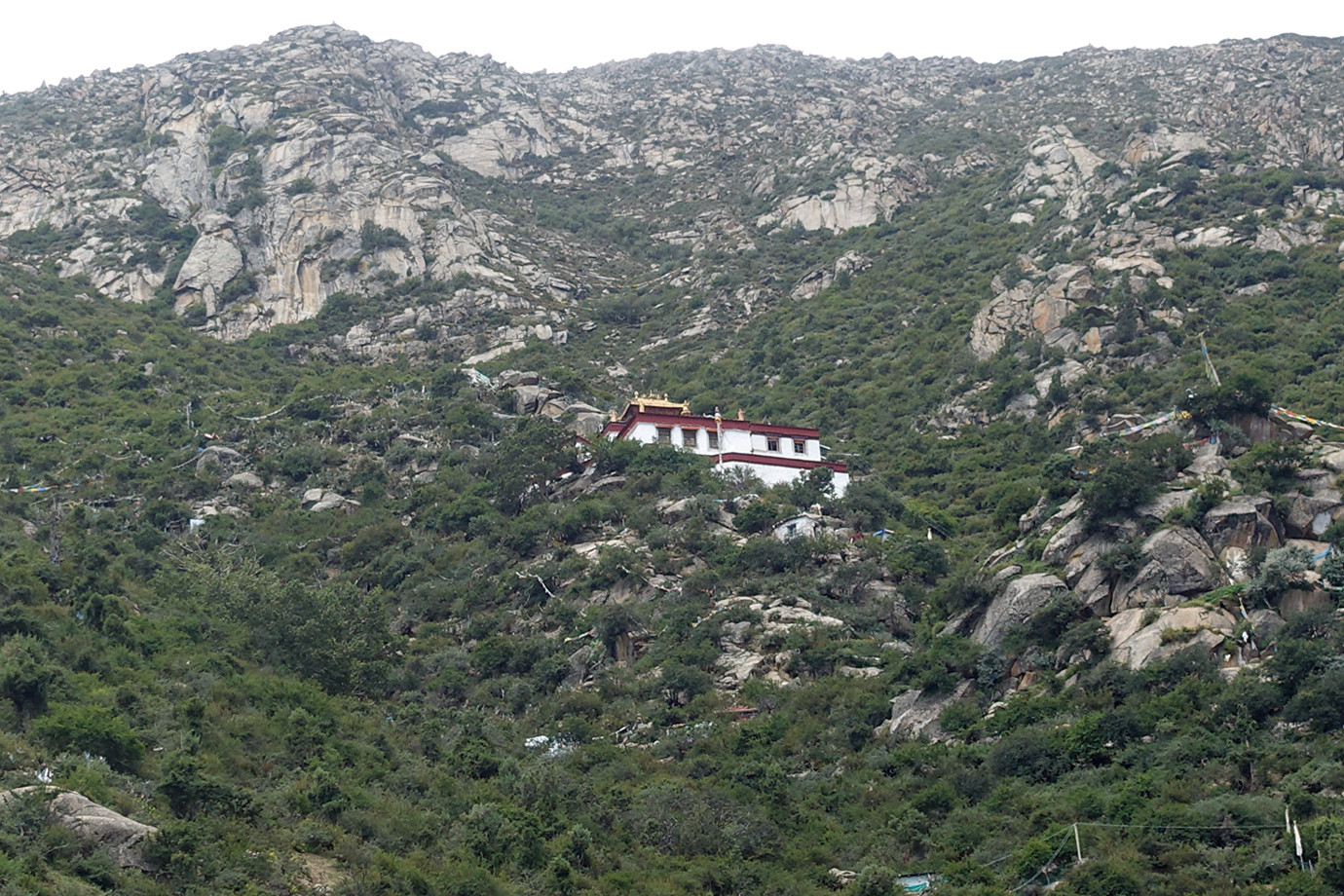 西藏山南-青樸修行地